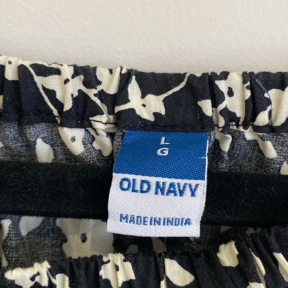 Old Navy Floral Puff Sleeve Babydoll Top - Picture 5 of 11